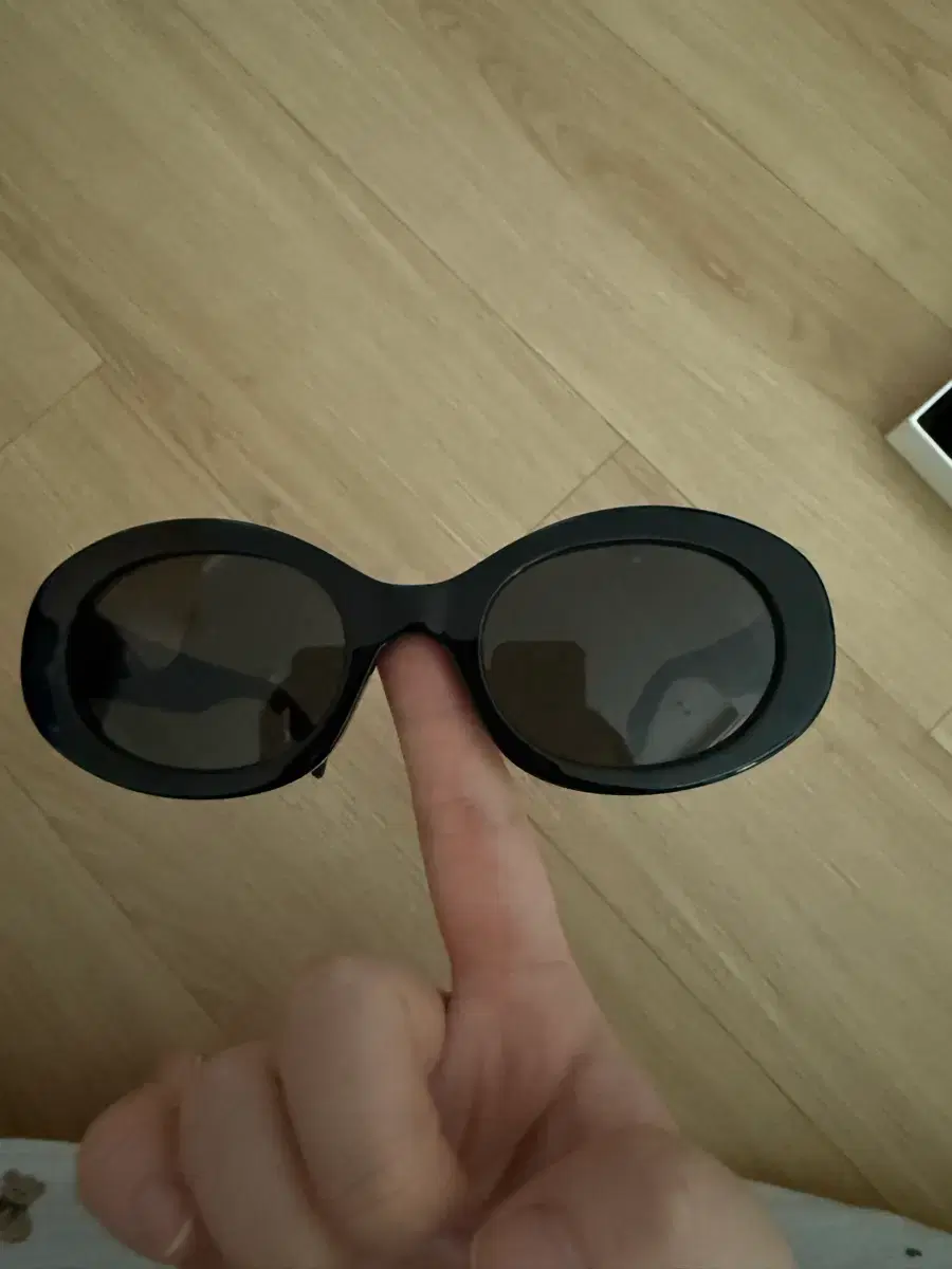 thumbnail-5